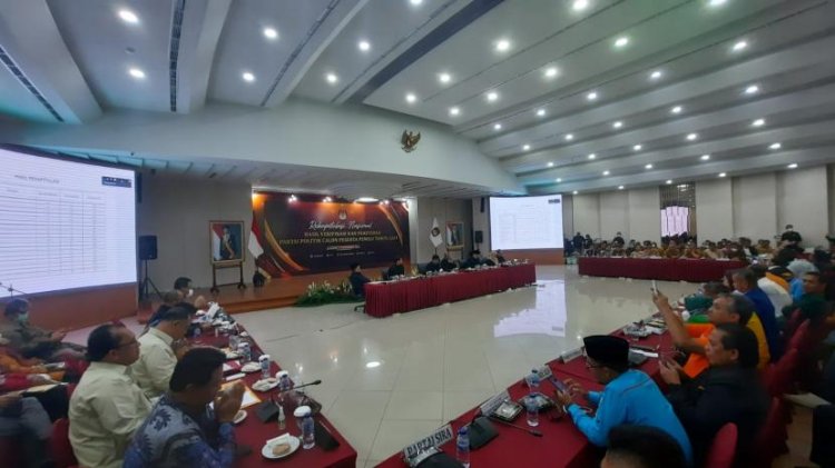Denny Indrayana Yakin Partai Ummat Layak Jadi Peserta Pemilu 2024