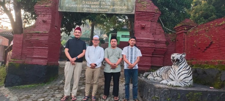 Napak Tilas Sejarah Cirebon, Ketua Umum GMPD Ajak Pemuda Perkuat Nilai Religius dan Kepedulian Desa